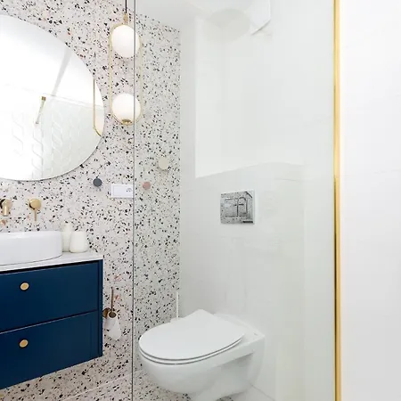 Z Widokiem غدينيا